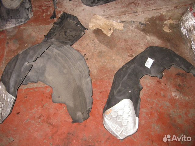 Mercedes W212 подкрылки задние оригинал Mercedes W212 подкрылки задние оригинал