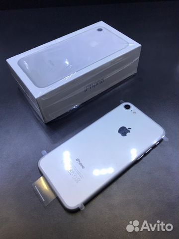 iPhone 7 silver 32 gb