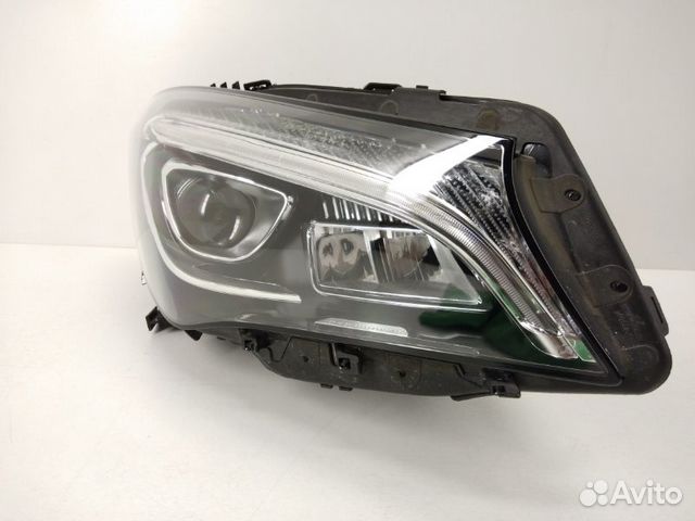 Фара передняя правая Mercedes-Benz Cla W117 C Фара передняя правая Mercedes-Benz Cla W117 C