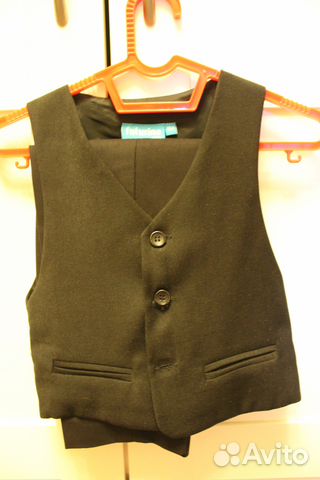 Праздничный жилет Futurino и брюки Mothercare Праздничный жилет Futurino и брюки Mothercare