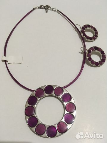 Колье и бусы