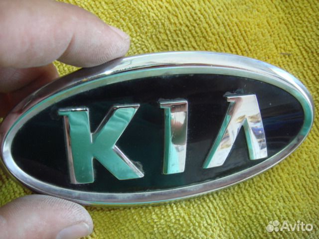 Киа Рио Эмблема багажника хэч Kia Rio 2011-2017 Киа Рио Эмблема багажника хэч Kia Rio 2011-2017