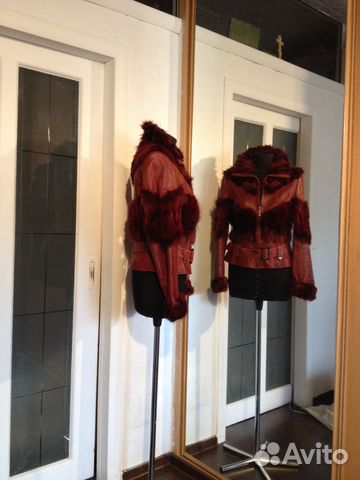 Курточка кожанная отделана норкой Курточка кожанная отделана норкой