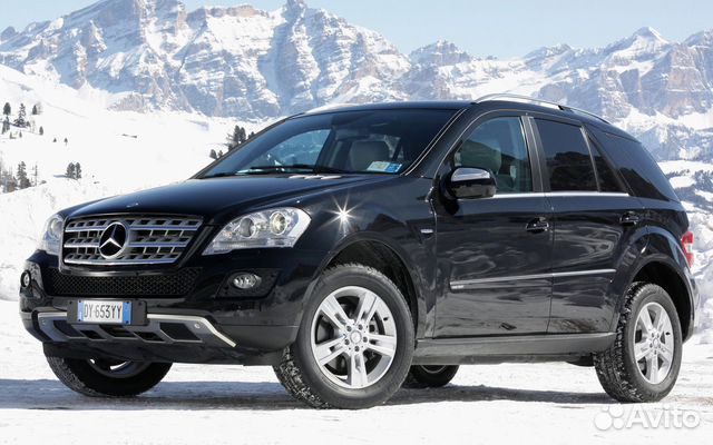 Коврики салона кожаные Mercedes Benz W164 GL ML Коврики салона кожаные Mercedes Benz W164 GL ML