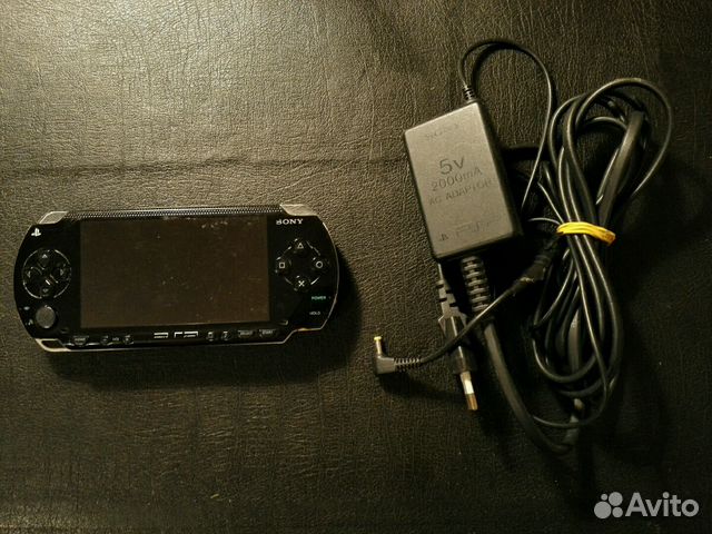 Какая зарядка у psp 1008