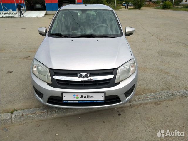 LADA Granta 1.6 AT, 2014, битый, 142 000 км