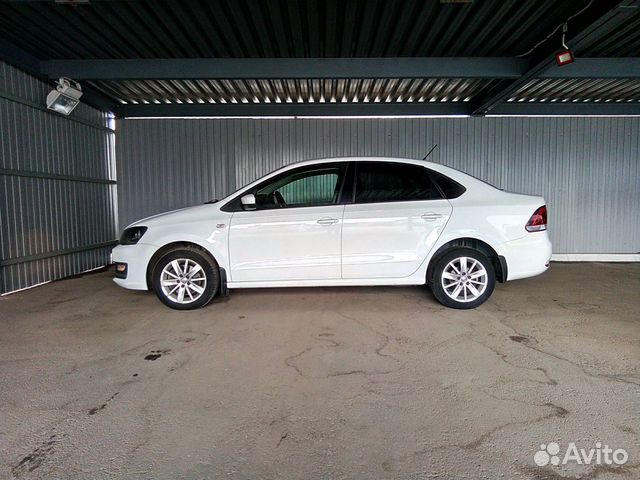 Volkswagen Polo 1.6 AT, 2015, 131 200 км