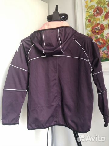 Новая куртка Softshell Molo 164р Новая куртка Softshell Molo 164р