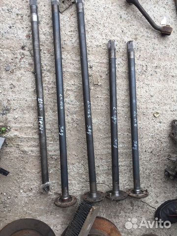 Задние полуоси Toyota Land Cruiser 80