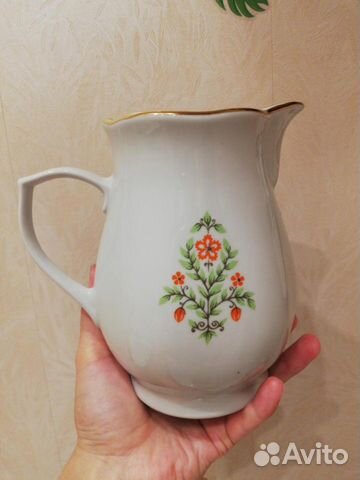 Кувшин фарфоровый времен СССР
