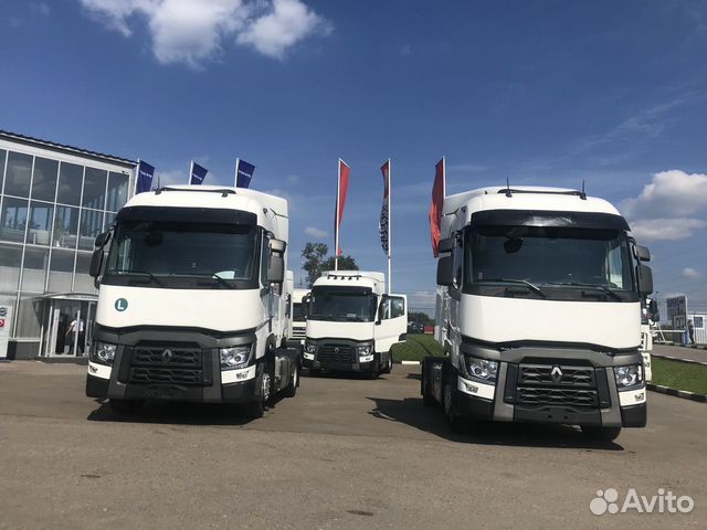 Тягач Renault 2017г Без пробега по РФ 163 км Тягач Renault 2017г Без пробега по РФ 163 км