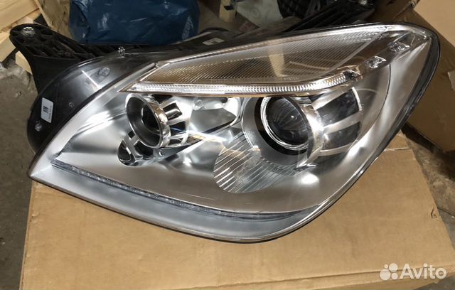 Фара Левая на Mercedes SLK W172 Фара Левая на Mercedes SLK W172