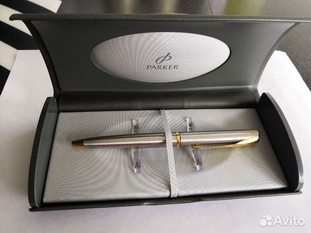 Ручка parker новая с позолотой