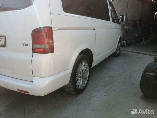 Volkswagen Caravelle 2.0 МТ, 2012, 141 000 км