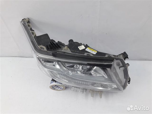 Фара правая Toyota Alphard 3 H30 2015-2018 Фара правая Toyota Alphard 3 H30 2015-2018