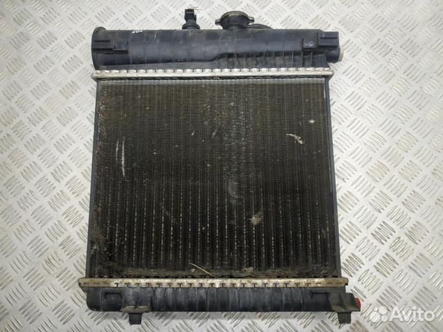 Радиатор основной Mercedes Benz C W202 1994-1997 Радиатор основной Mercedes Benz C W202 1994-1997