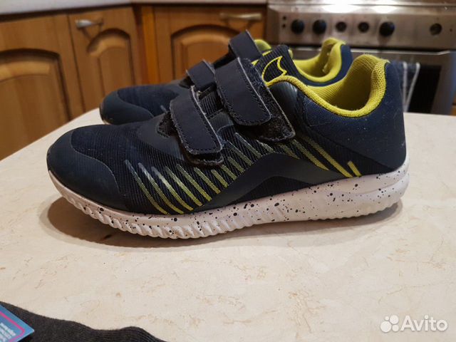 Кроссовки Котофей