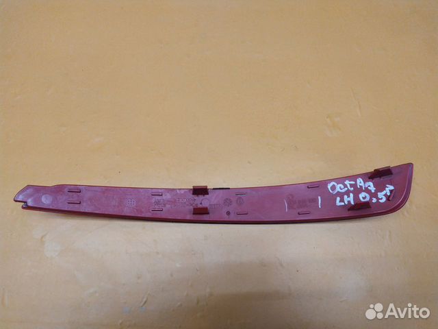 Катафот бампера задний левый Skoda Octavia 3 A7