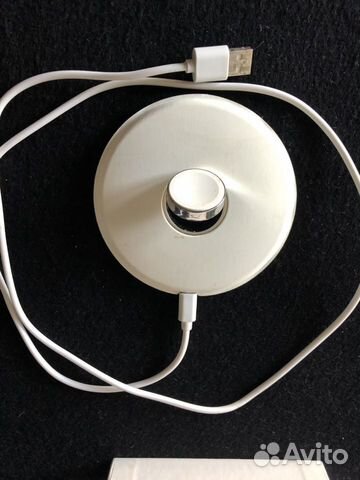 Док станция, зарядка для часов Apple Watch 1,2,3(4 Док станция, зарядка для часов Apple Watch 1,2,3(4