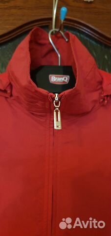 Куртка ветровка