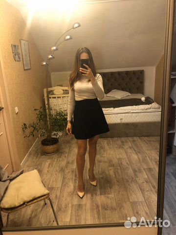 Трапециевидная синяя юбка