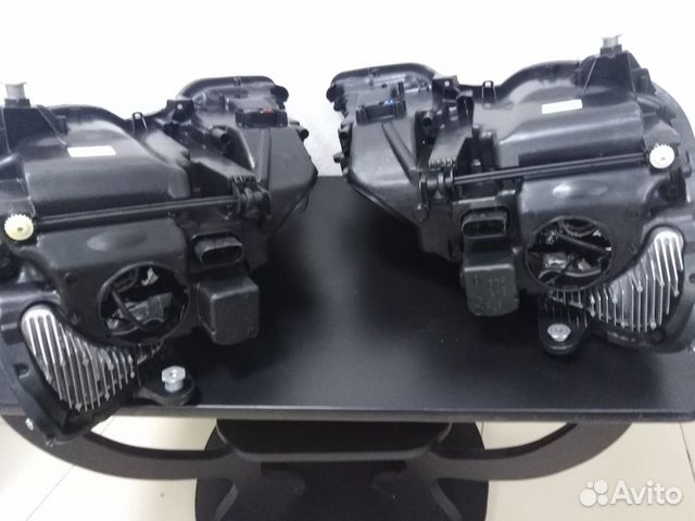Комплект ксенон фар Mercedes w212 нов E212 dorest Комплект ксенон фар Mercedes w212 нов E212 dorest