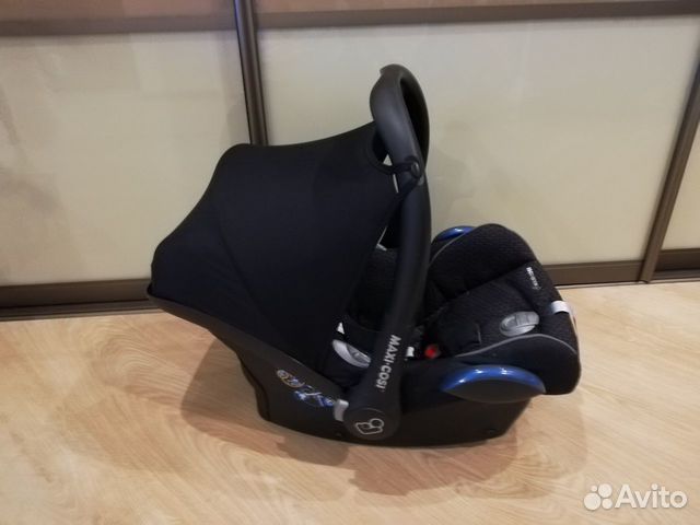 Детское автокресло Maxi Cosi Cabriofix 0+ Детское автокресло Maxi Cosi Cabriofix 0+