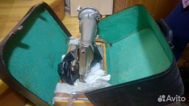 Швейная машинка новая ручная ножная СССР