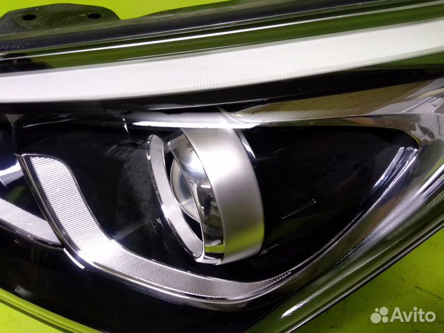 Фара левая Hyundai SantaFe рестайл 2015+ ксенон Фара левая Hyundai SantaFe рестайл 2015+ ксенон