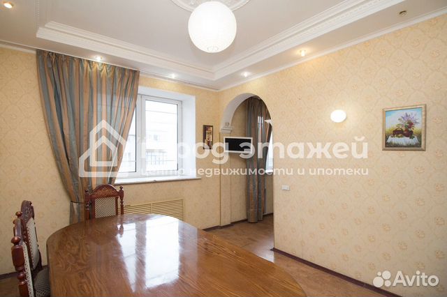 5-к квартира, 100 м², 4/4 эт.
