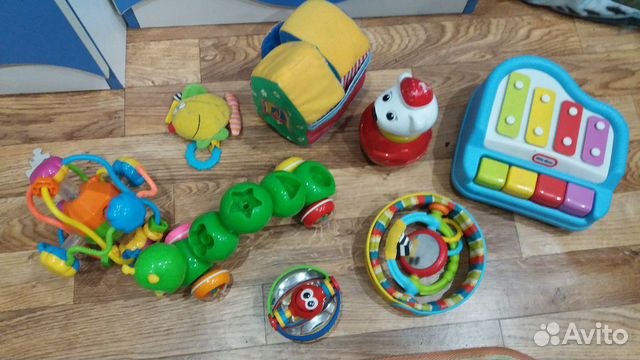 Погремушки, подвески и игрушки Погремушки, подвески и игрушки