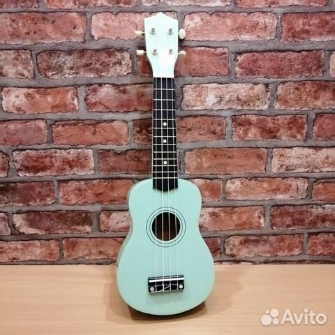 Укулеле сопрано новая