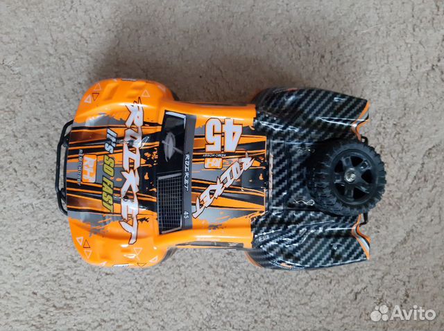 rocket rc car