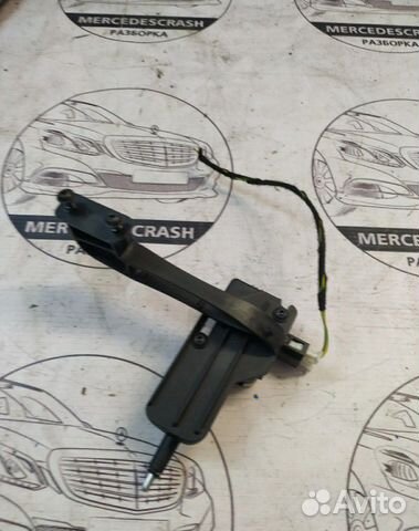 Привод лючка бака мерседес w209 CLK Привод лючка бака мерседес w209 CLK