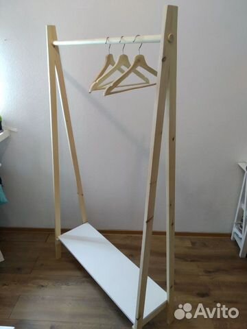Вешалка напольная