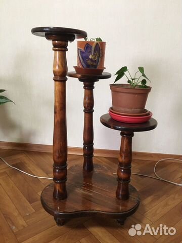 Подставка для цветов Подставка для цветов