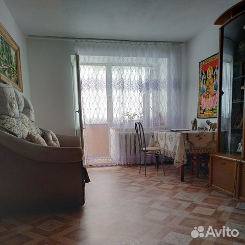 1-к квартира, 35 м², 3/3 эт. 1-к квартира, 35 м², 3/3 эт.