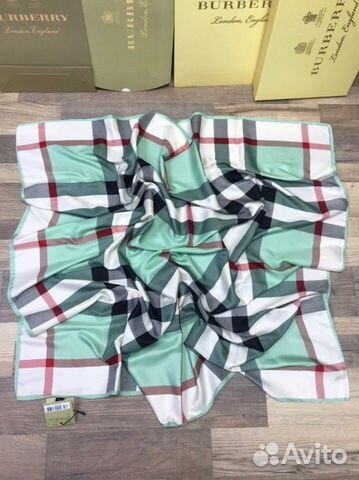 Новый женский шёлковый платок Burberry Новый женский шёлковый платок Burberry