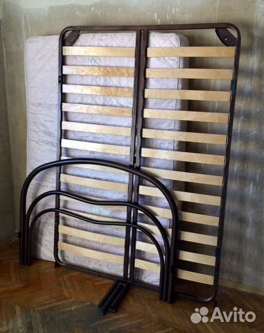 Кровать металлическая двуспальная с матрасом Кровать металлическая двуспальная с матрасом