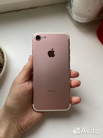 Телефон iPhone7