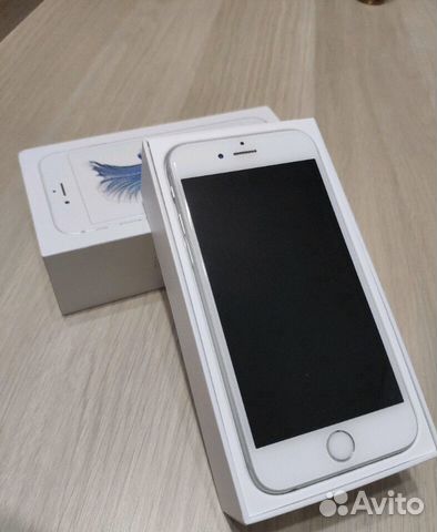 Телефон iPhone Телефон iPhone
