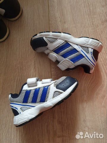 Кроссовки Adidas Кроссовки Adidas