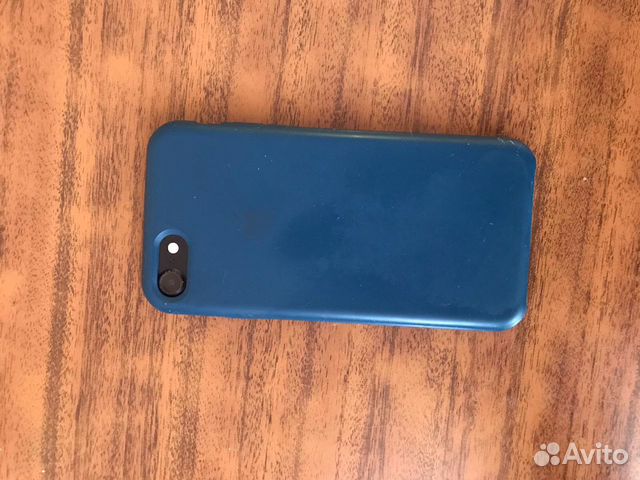 Телефон iPhone 7 32