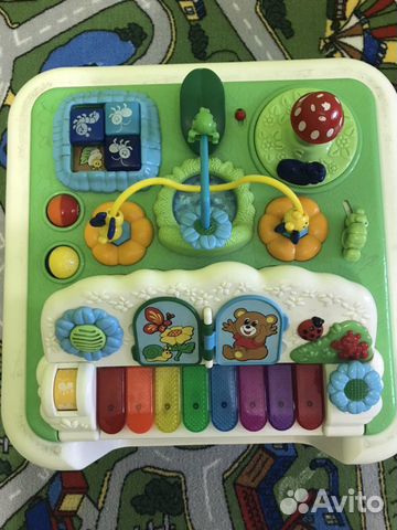 Развивающий стол Chicco