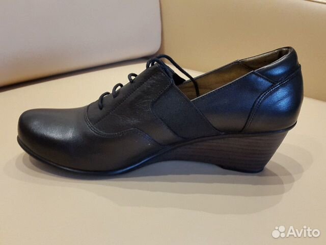 Ботинки женские осенне-весенние