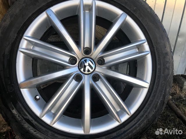 Оригинальные литые диски R-18 Volkswagen Оригинальные литые диски R-18 Volkswagen