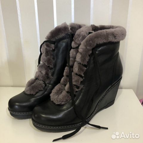 Зимние сапоги женские новые