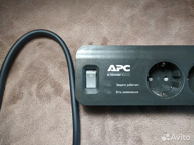 Сетевой фильтр APC (PM5B-RS) Сетевой фильтр APC (PM5B-RS)