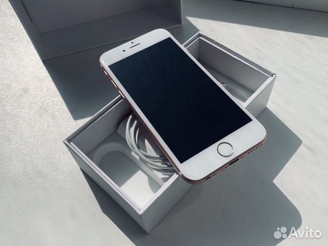 Телефон iPhone 6s Rose Gold 64gb идеал Телефон iPhone 6s Rose Gold 64gb идеал