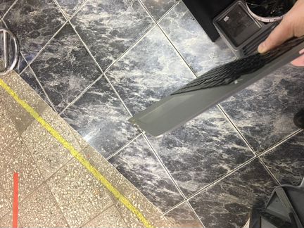 Топ в сборе клава радотает но без клавиши